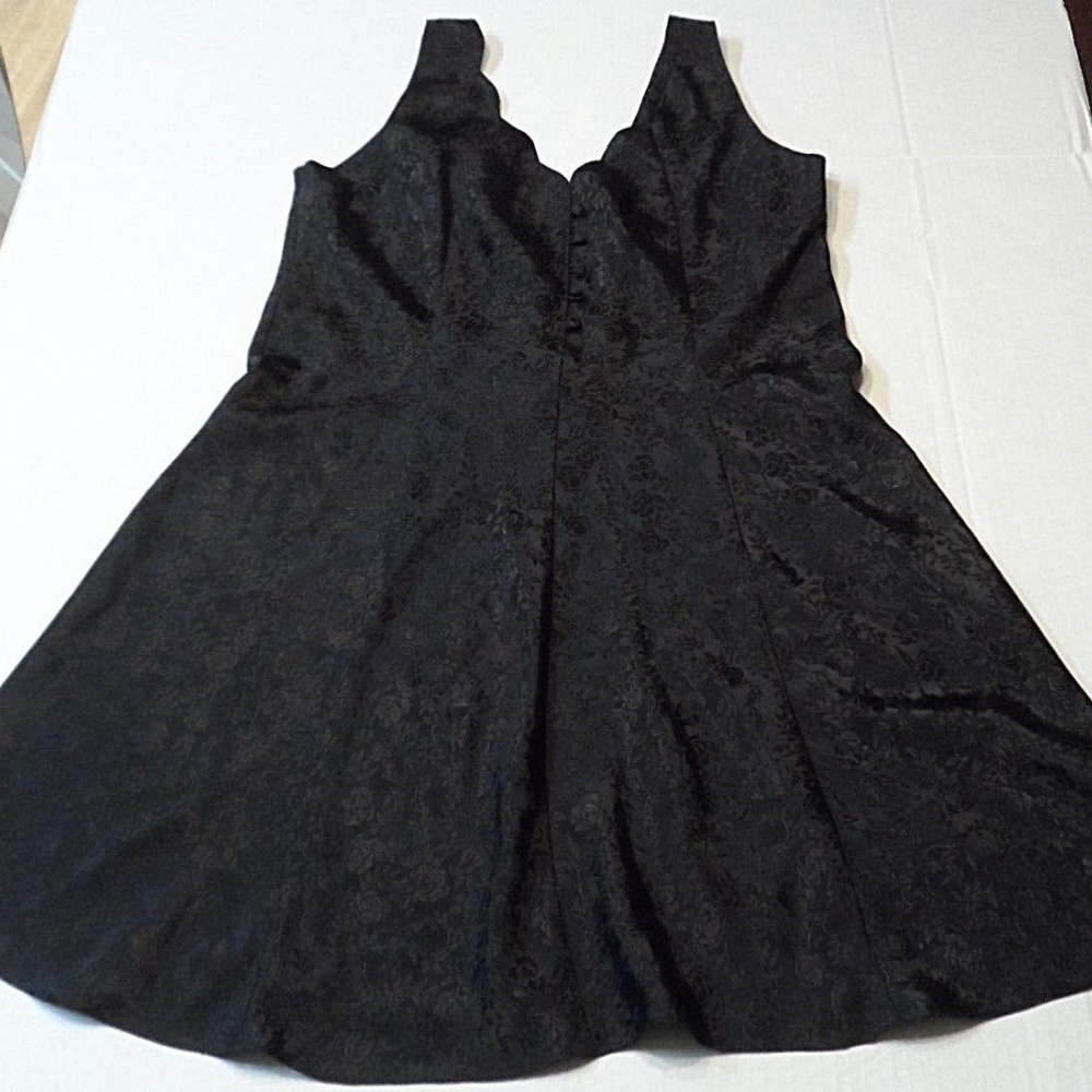 Chemise Lingerie Erika Taylor Size Medium - Picture 2 of 7